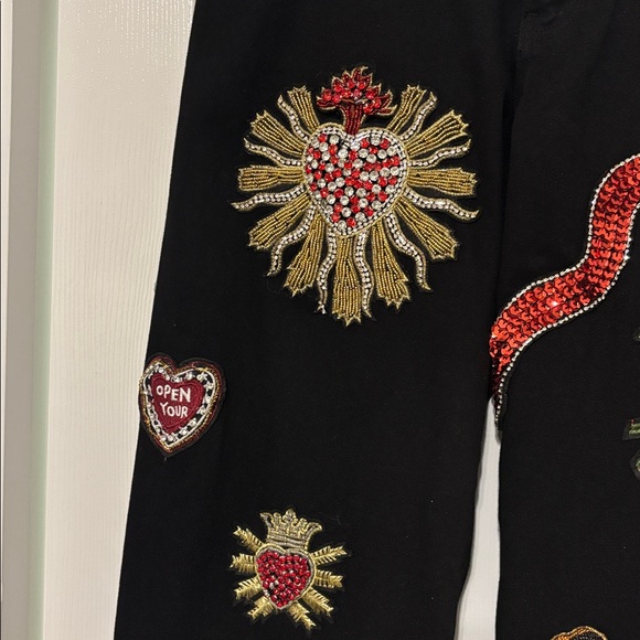 Black Wide-Leg Pants with Embroidered Designs - Picture 4 of 6